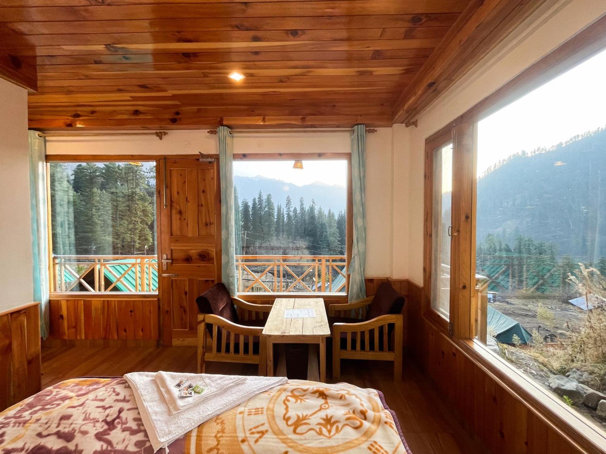 Singing Woods Kutla Hotel Kulu Exterior foto