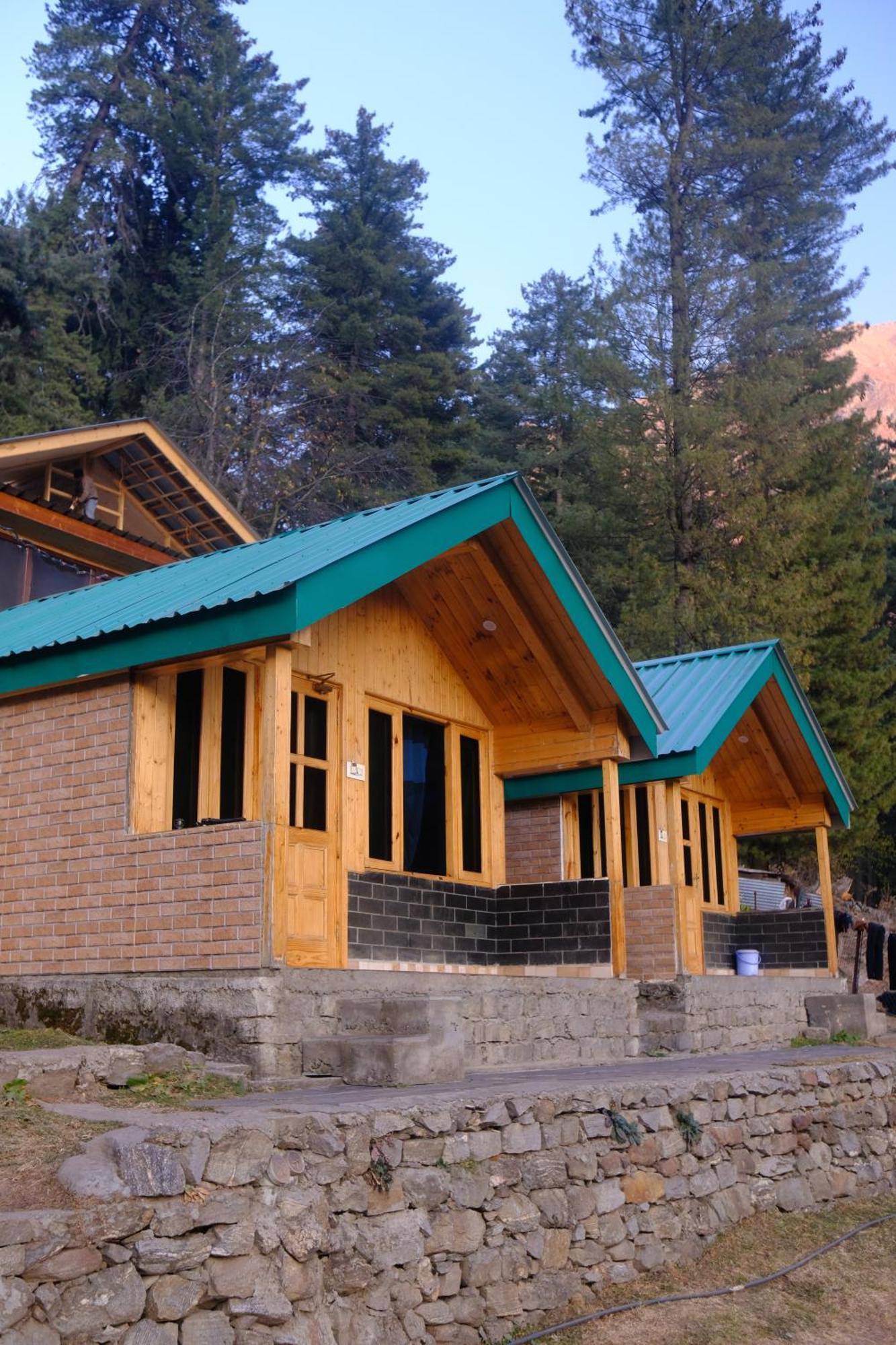 Singing Woods Kutla Hotel Kulu Exterior foto