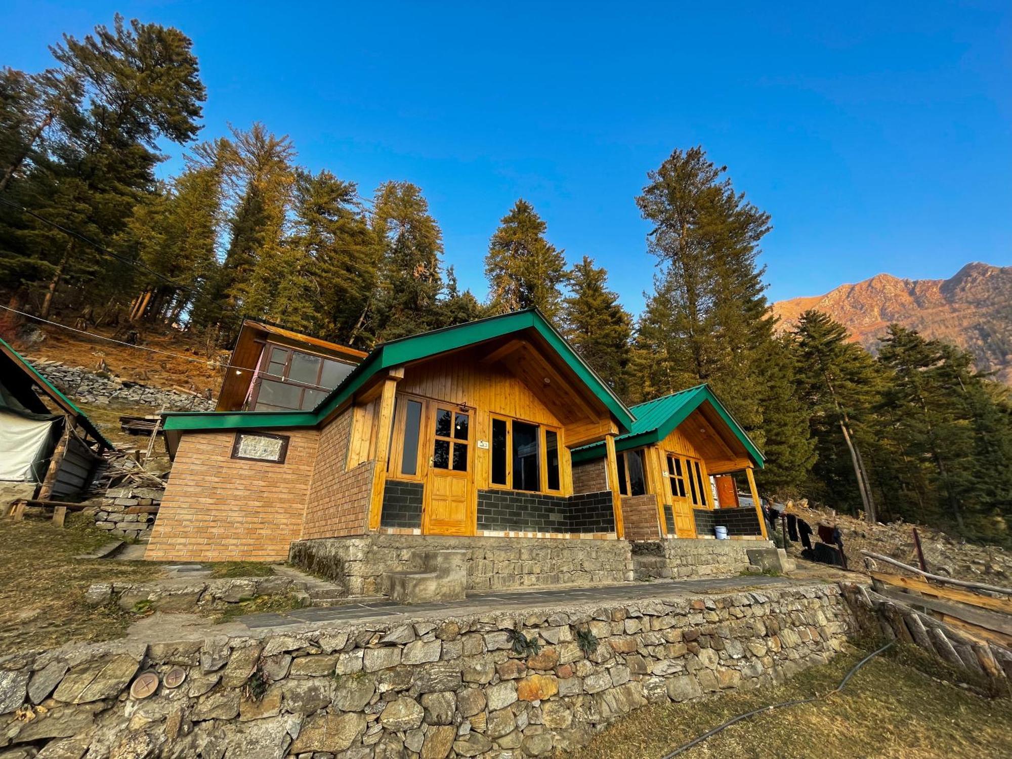 Singing Woods Kutla Hotel Kulu Exterior foto